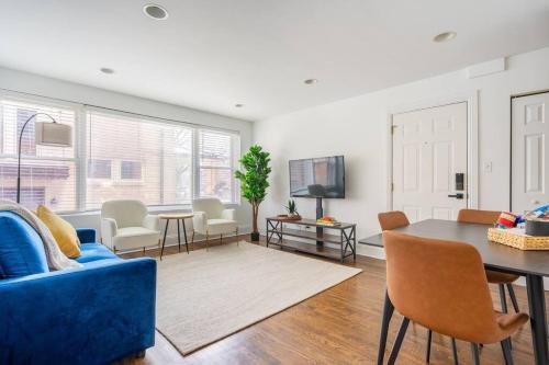Apartment by the lake in Chicago, USA