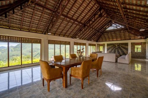 المرافق, شانثي أويانا (Shanthi Uyana) in Madulkelle