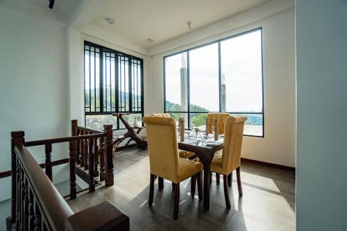 المرافق, شانثي أويانا (Shanthi Uyana) in Madulkelle