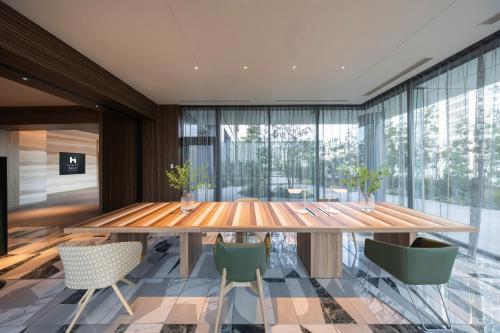 会議室 / ダンスホール