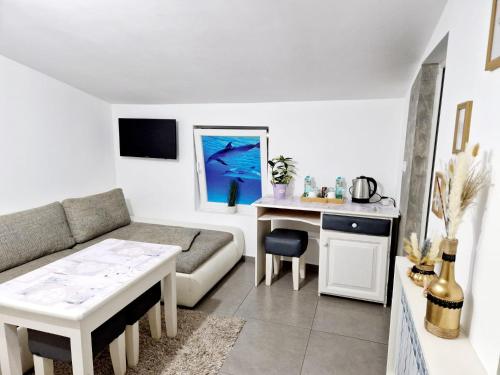 Cazare MOLDI - regim hotelier - image 11