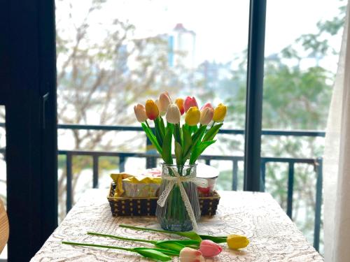 Windy Lakeview Studio Ha Noi