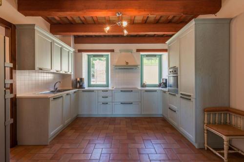 Konyha, Casale Vigneto in Mogliano