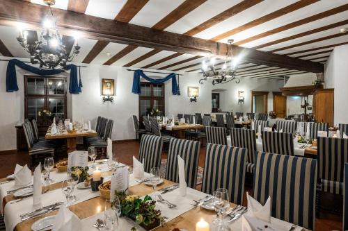 Restoran, Burg Rabenstein in Ahorntal