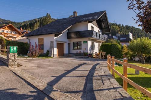Landhaus Seraphine by Alpenidyll Apartments