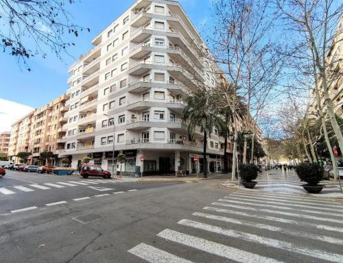 Continental Gandia - Private rooms TV