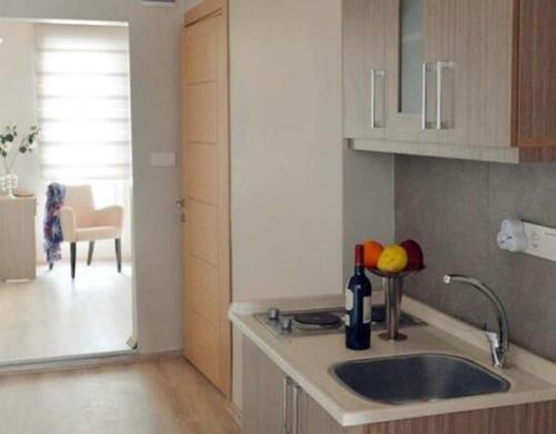 2.Charm Suits Pera 1+1 apartment