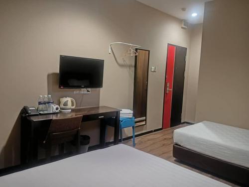 M BOUTIQUE INN (PERMYJAYA)