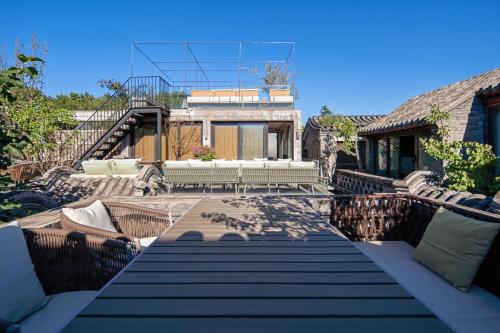 Beijing Le Zai Nan Luo Gu Xiang Wang Fu Jing Forbidden City Courtyard Hotel&Free laundry service&Free coffee &Paid Dumpling experience service