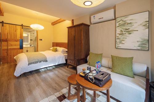 Beijing Le Zai Nan Luo Gu Xiang Wang Fu Jing Forbidden City Courtyard Hotel&Free laundry service&Free coffee &Paid Dumpling experience service