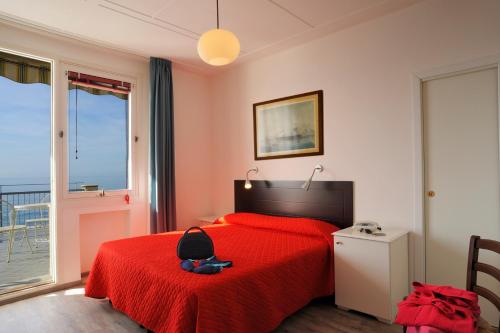 Double Room with Balcony and Sea View