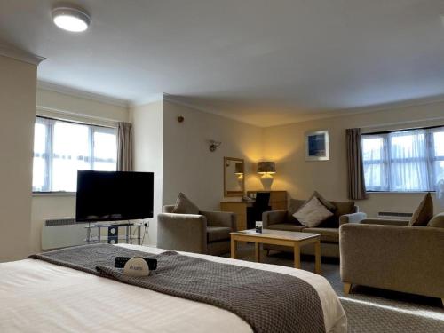 The Wiltshire - image 11