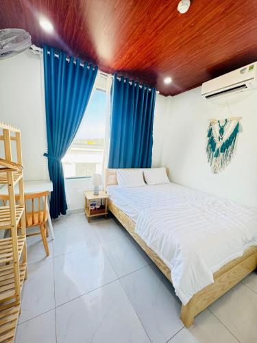 Hotel Room for 2 People