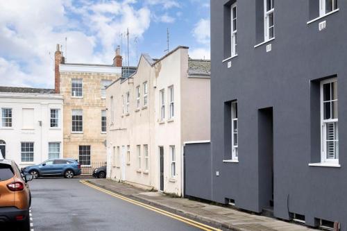 The Races, Portland Place.