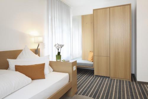 Hotel Hiller in Abstatt - image 5