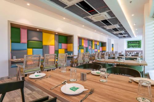 Restaurant, Le Roi, Dehradun in Dehradun