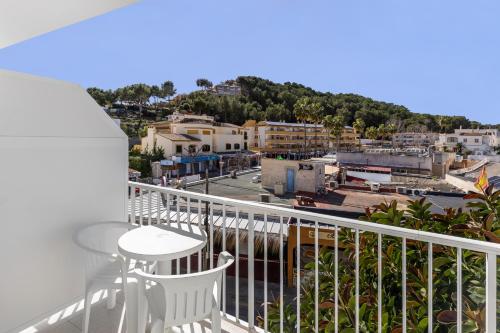 Hostal Neptuno - image 9