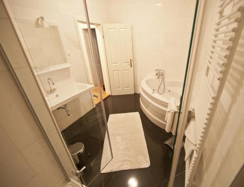 Antiq Palace - Historic Hotels of Europe - Photo 2