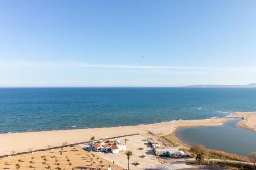 1810 Estudio con vistas al mar in Empuriabrava