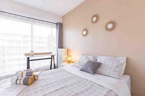 Appartement avec parking et terrasse Métro 7 et Paris (Appartement avec parking et terrasse Metro 7 et Paris) in วีลจีฟ