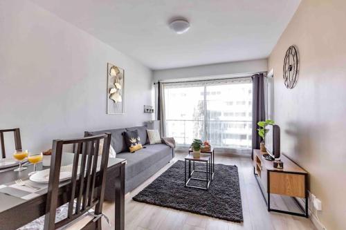 Appartement avec parking et terrasse Métro 7 et Paris (Appartement avec parking et terrasse Metro 7 et Paris) in วีลจีฟ