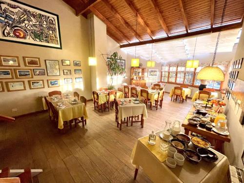 Food and beverages, Las Marianas Hotel in San Carlos de Bariloche