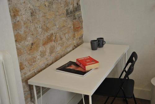 App Leoncino Design Apartment in Rome - image 4