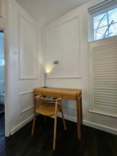 Studio in central London Room Type - Studio