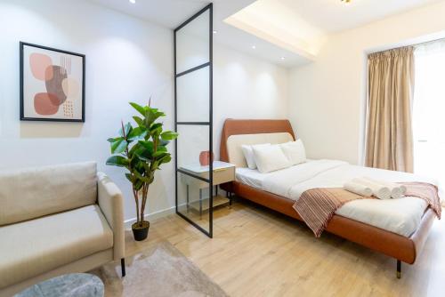 Airy and Peaceful - Studio - JLT - image 2