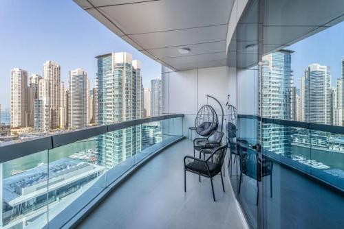 Fully Furnished 4 BR in Dubai Marina - Very close to Metro - image 7