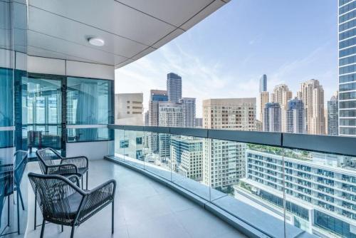Bright and Modern - 4BR - Dubai Marina - image 8