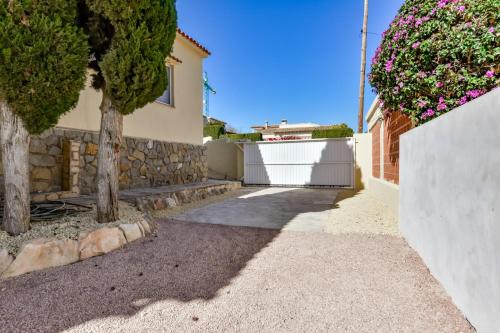 Villa image 5