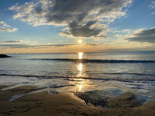 Bel appartement : 3 mn à pied de la plage