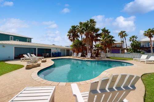 Mustang Royale Beach House in Port Aransas, USA