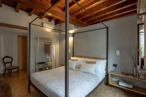 Residenza Roccamaggiore - image 3