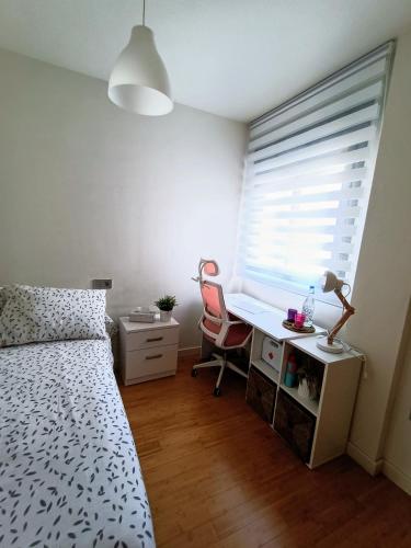 Acogedora habitación privada en Villa Mayka, Granada (foto 4)