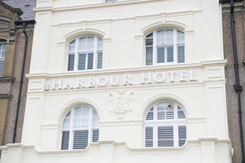 Padstow Harbour Hotel - image 8