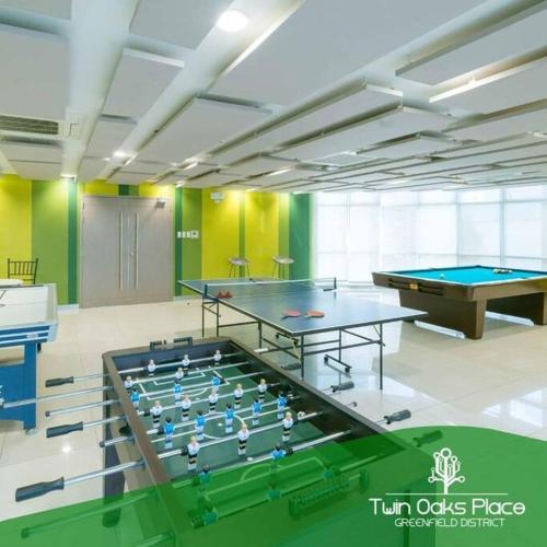 2 Bedroom Loft at Twin Oaks Place, Manila (fotografie 11)