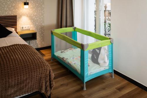 One-Bedroom Apartment accessible image 7