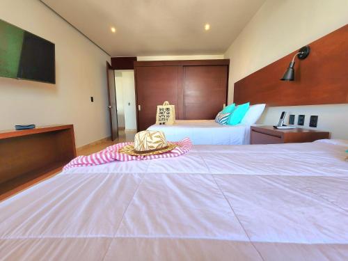 Two-Bedroom Suite image 4