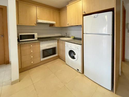 Apartamentos Los Almendros 3000 - 주방
