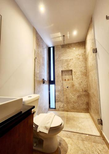 Deluxe Suite image 1