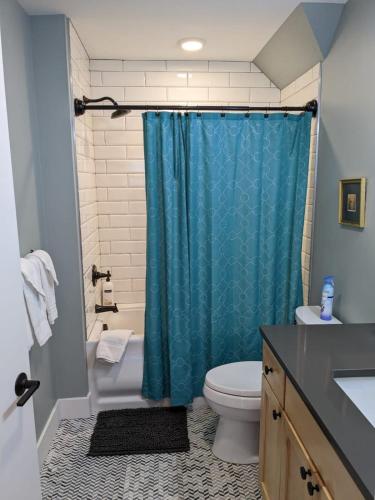 Condo at The Commons - image 14