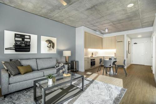 Landing - Modern Apartment with Amazing Amenities ID1403X843 in Chicago, USA