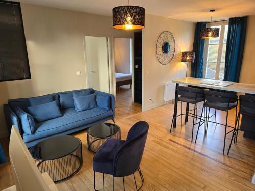 Au Loup Historic Apartments