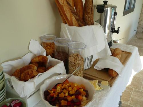 Etoile De Saint Paul - image 7