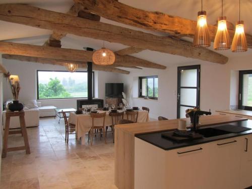 Kitchen, Domaine de charme en Drome Provencale - Chant d'Etoile in Roynac