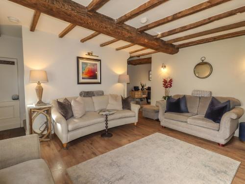 Rose Cottage Matlock - image 11