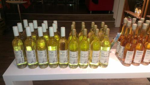 Food and beverages, Dornroschen in Hochst i. Odw.