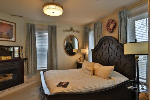 Cloran Mansion Bed & Breakfast – Galena, IL